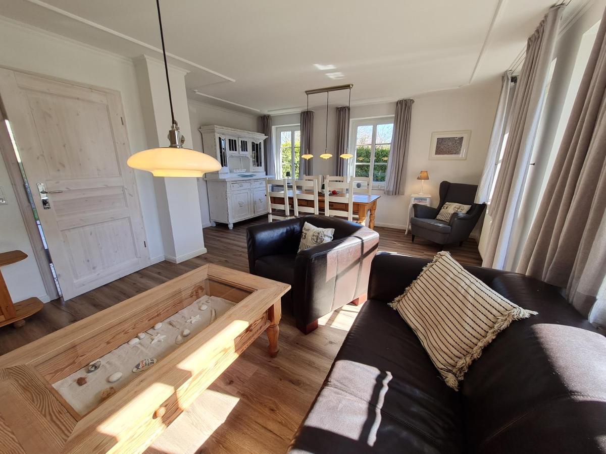 Ferienhaus Ellen, Eg Whg Utersum Eksteriør billede